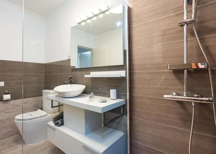 Gigantes Oasis Deluxe By Sunkeyrents *