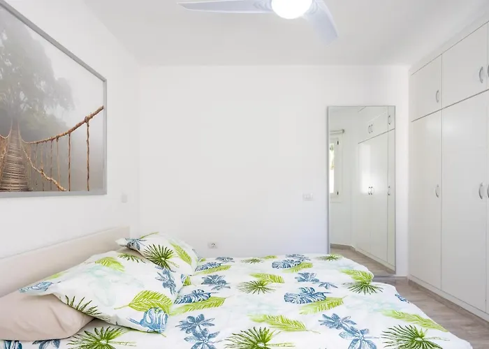 Апартаменты Gigantes Oasis Deluxe By Sunkeyrents *